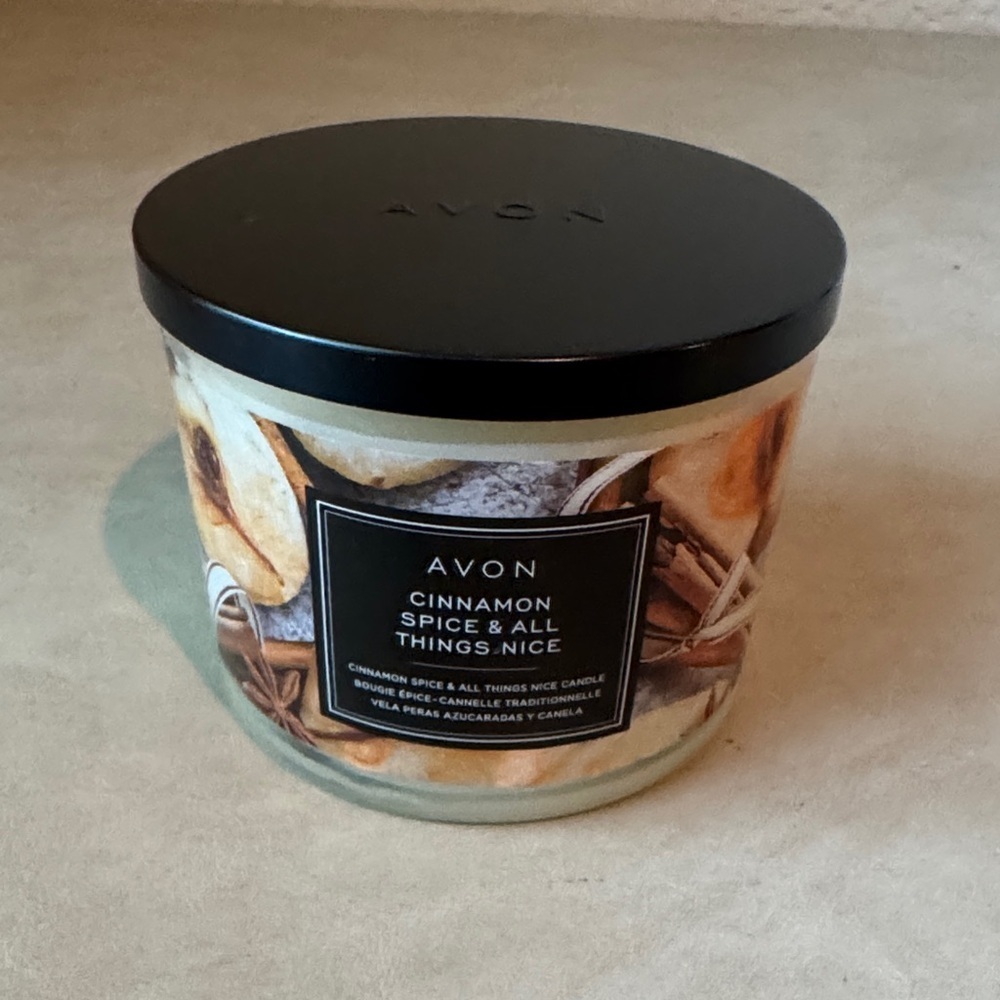 Avon Cinnamon Spice & All Things Nice Candle with Black Lid